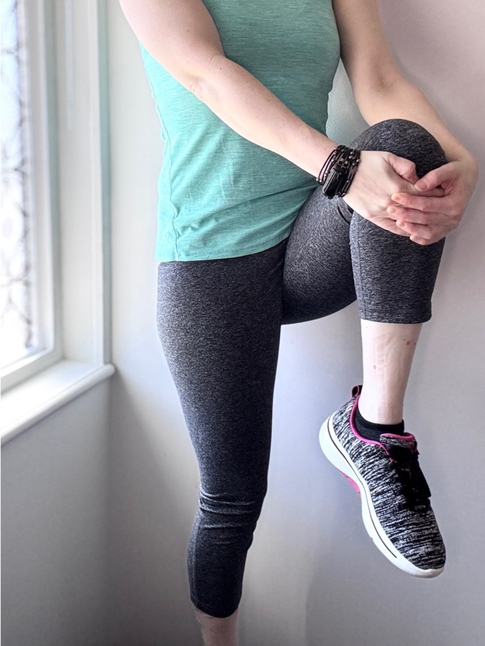 Old Navy Leggings Active Go-Dry High Waisted S Cropped Heather Gray Athleisure - Picture 3 of 11